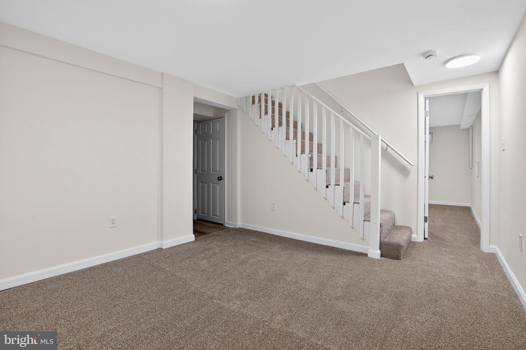 ARUNDEL GARDENS - Residential