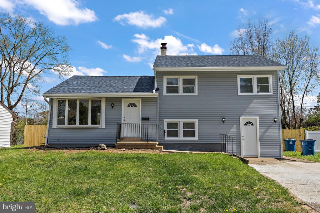 Photo of 20 E Dickens Road, CLAYMONT, DE 19703 (MLS # DENC2091376)