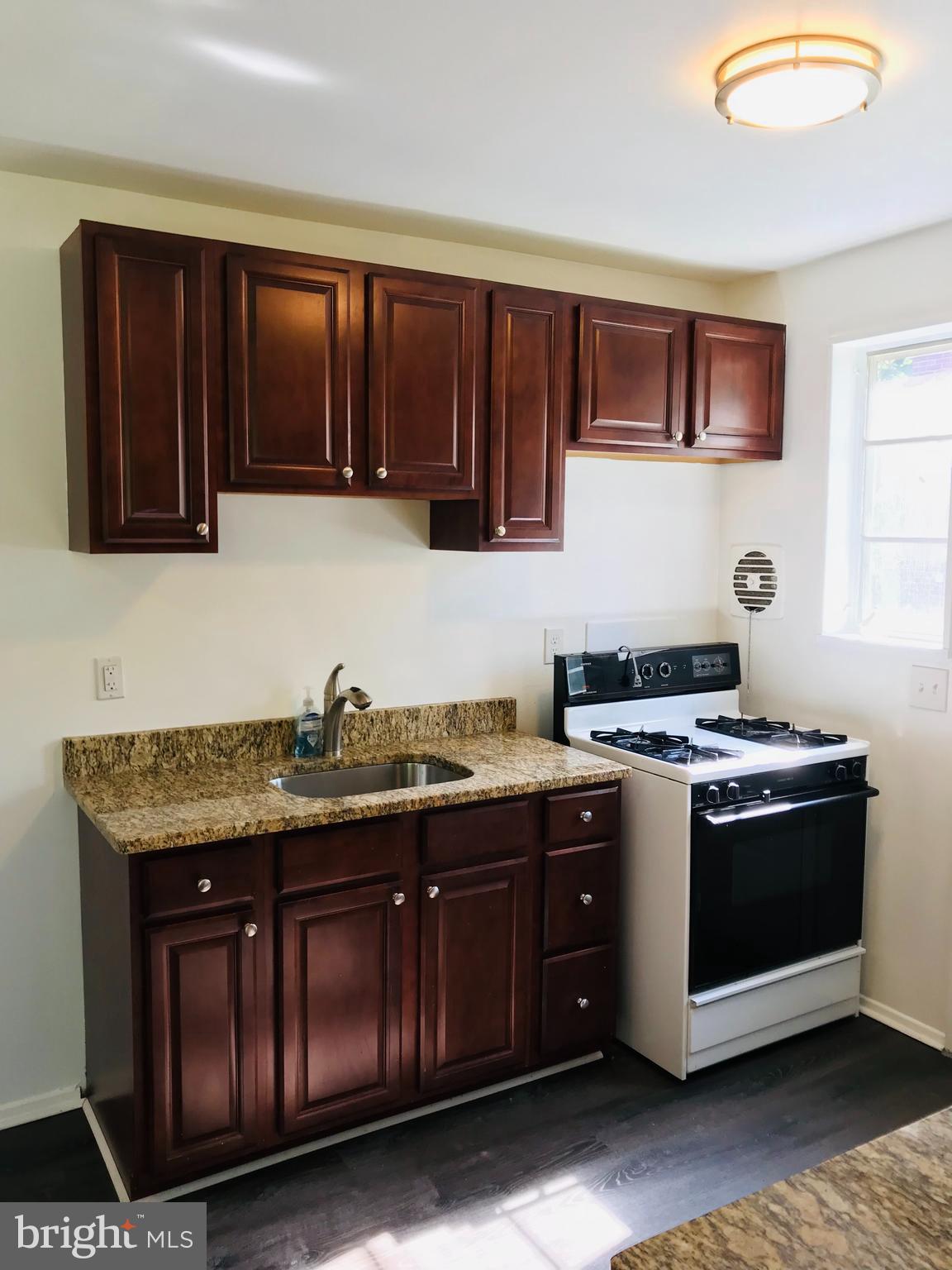 WHEATON HILLS - Residential Lease