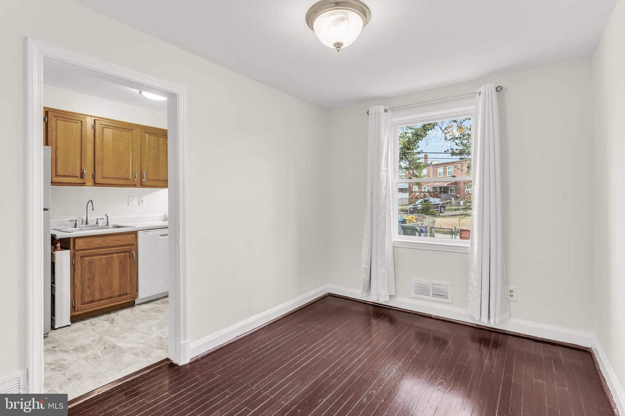 NORWOOD HEIGHTS - Residential