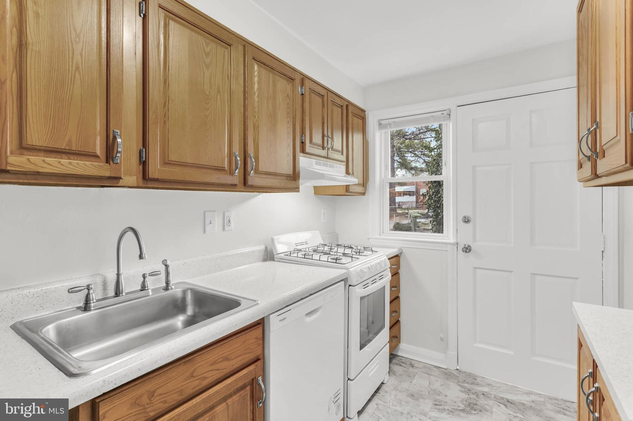 NORWOOD HEIGHTS - Residential