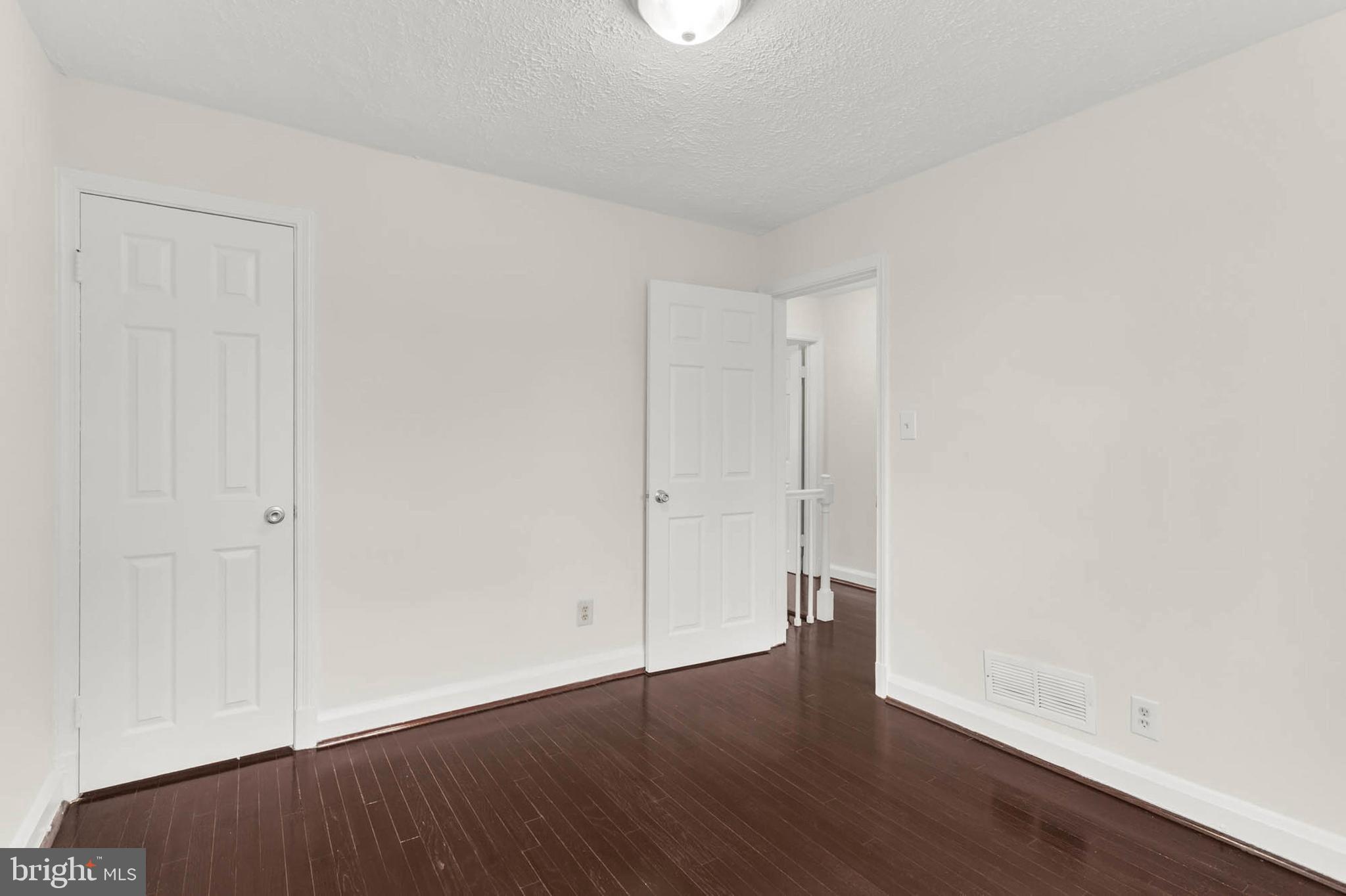 NORWOOD HEIGHTS - Residential