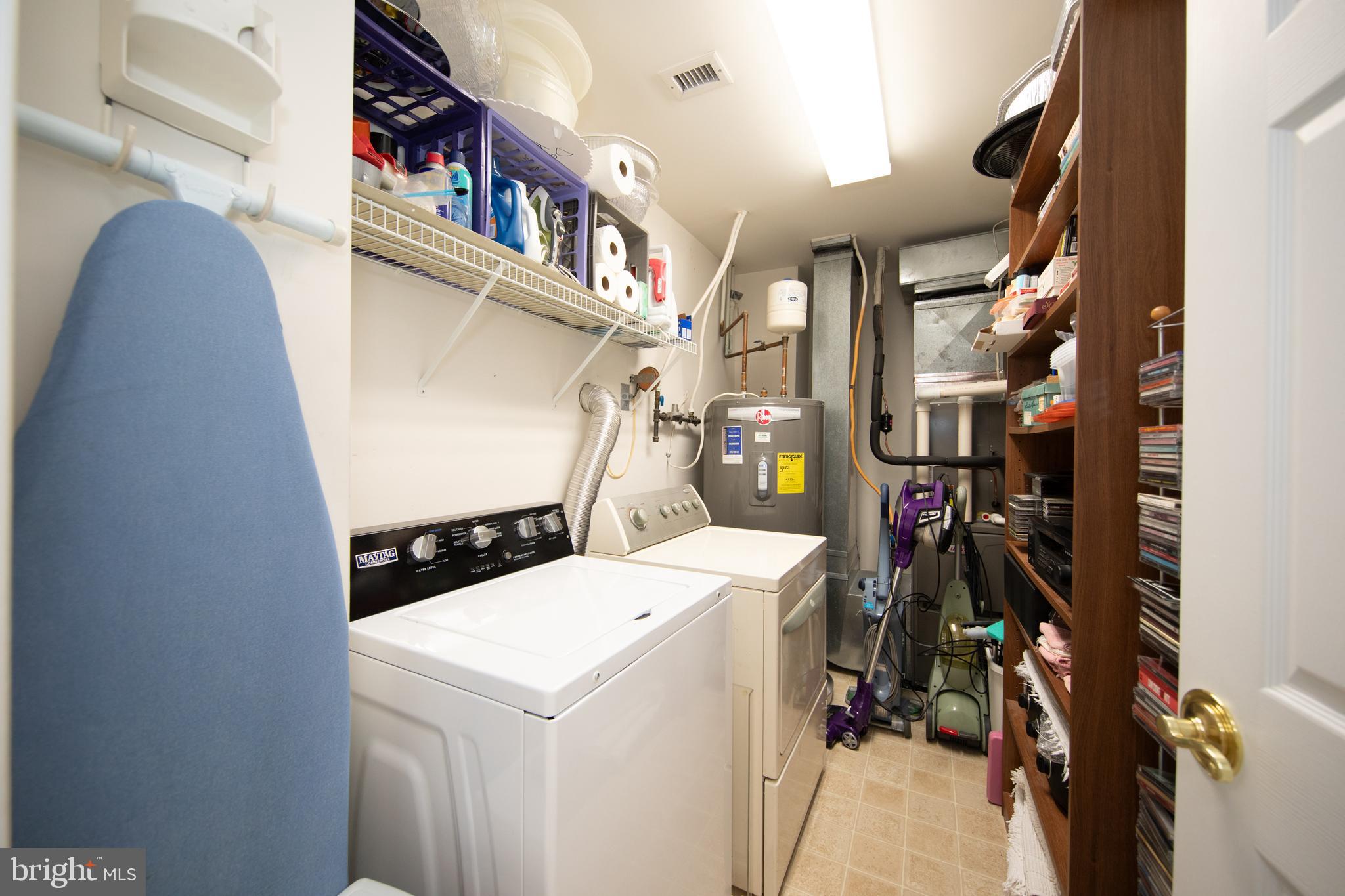 WATERS EDGE - Residential