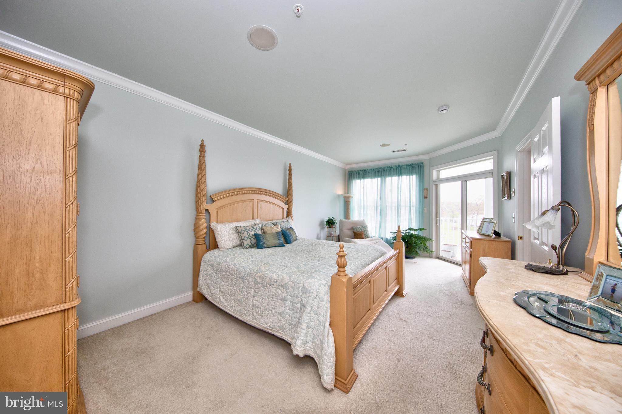 WATERS EDGE - Residential