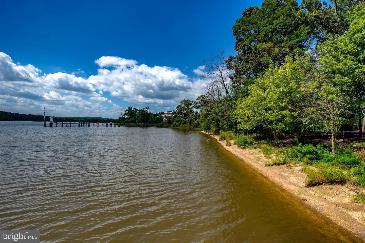 WATERS EDGE - Residential