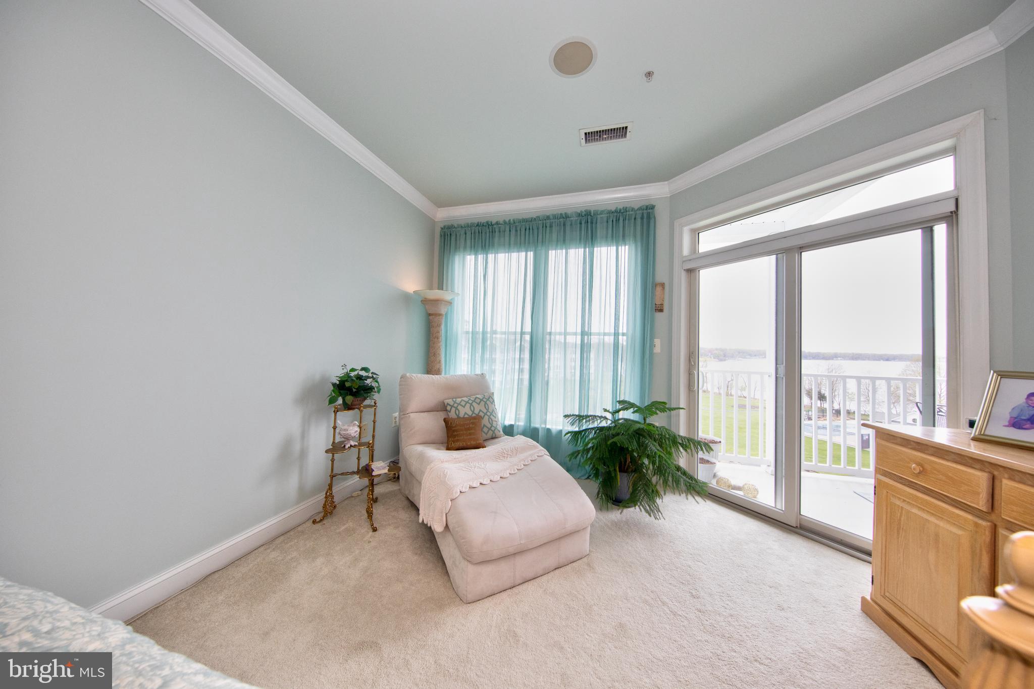 WATERS EDGE - Residential