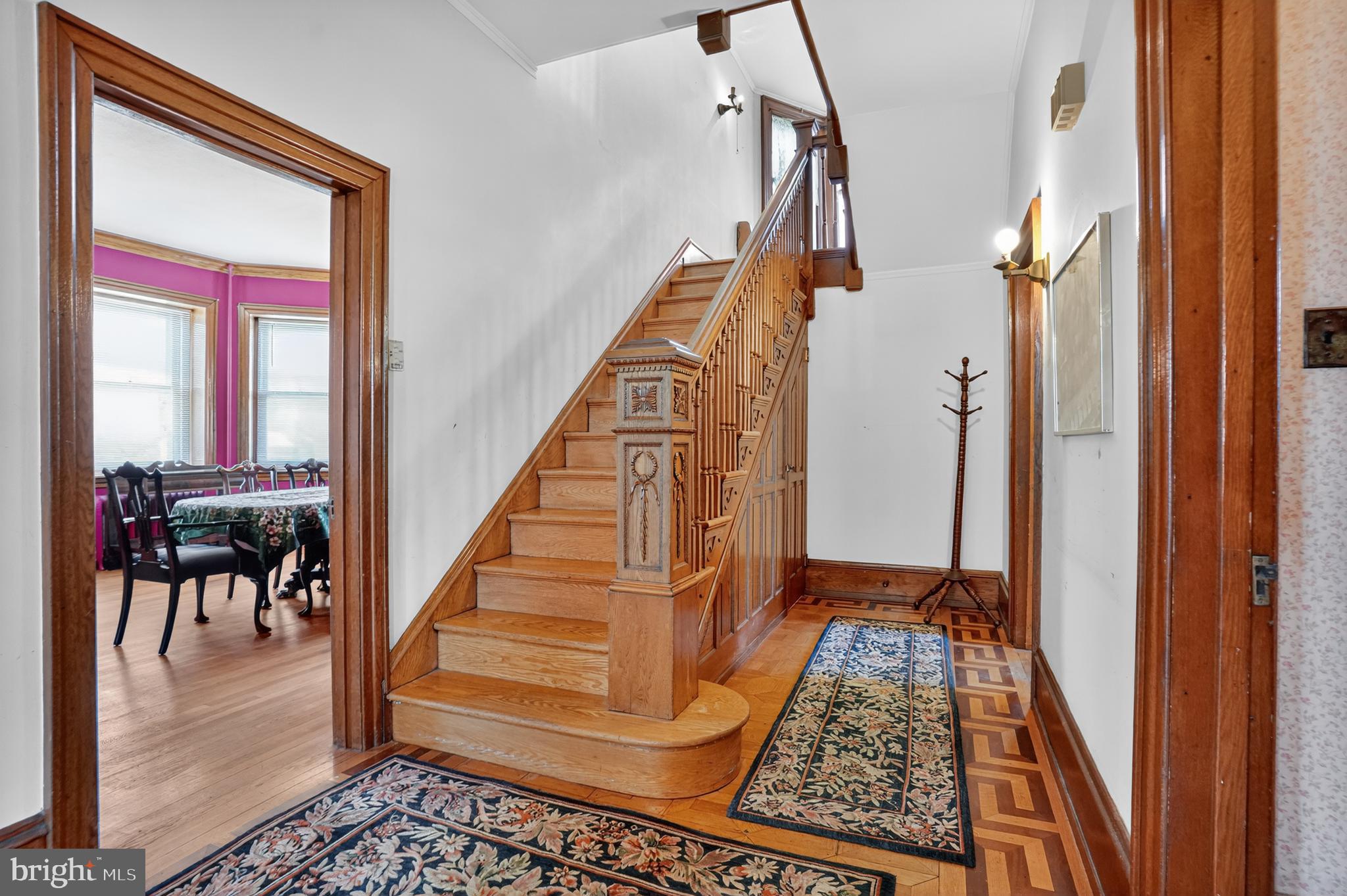 ROXBOROUGH - Residential