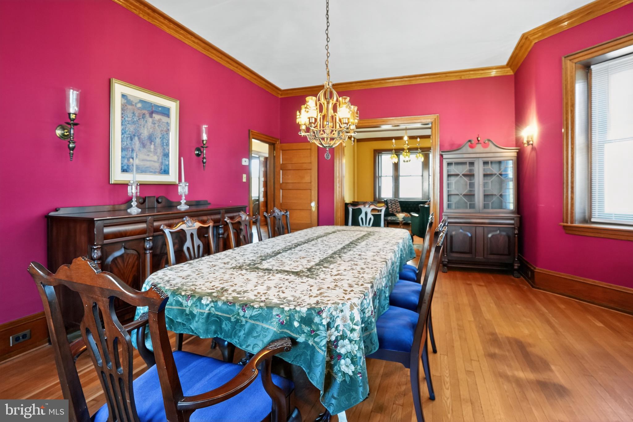 ROXBOROUGH - Residential