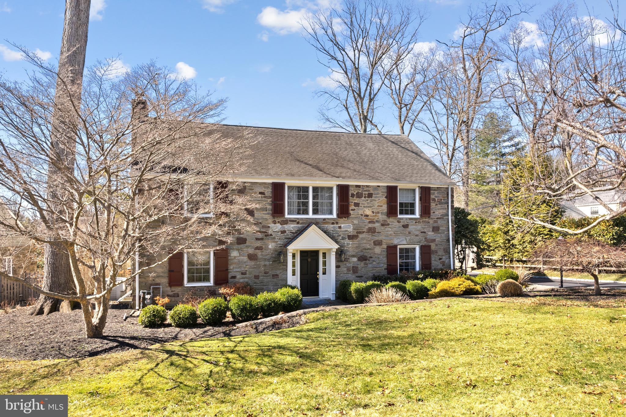 STRAFFORD VILLAGE - Residential