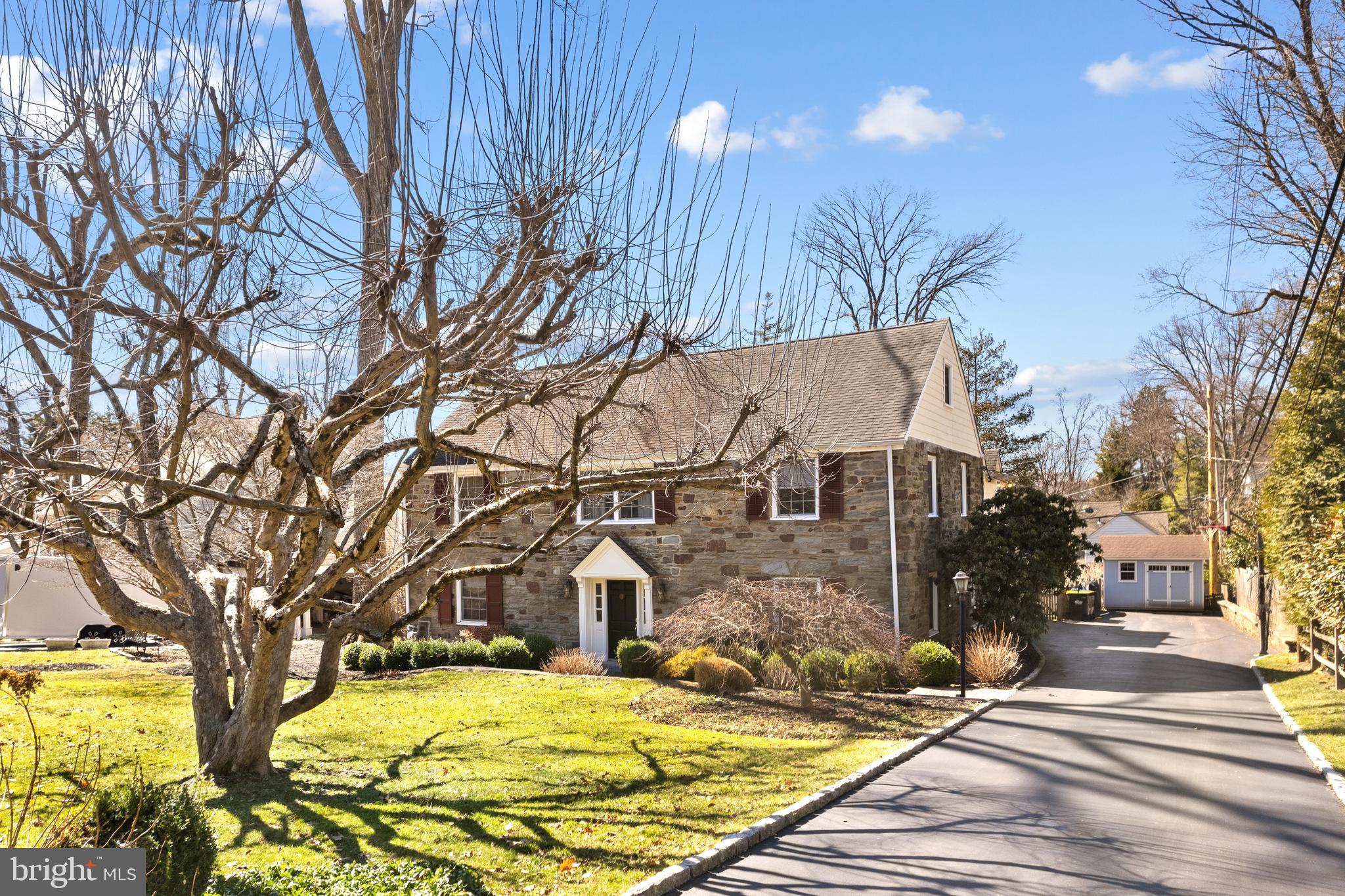 STRAFFORD VILLAGE - Residential