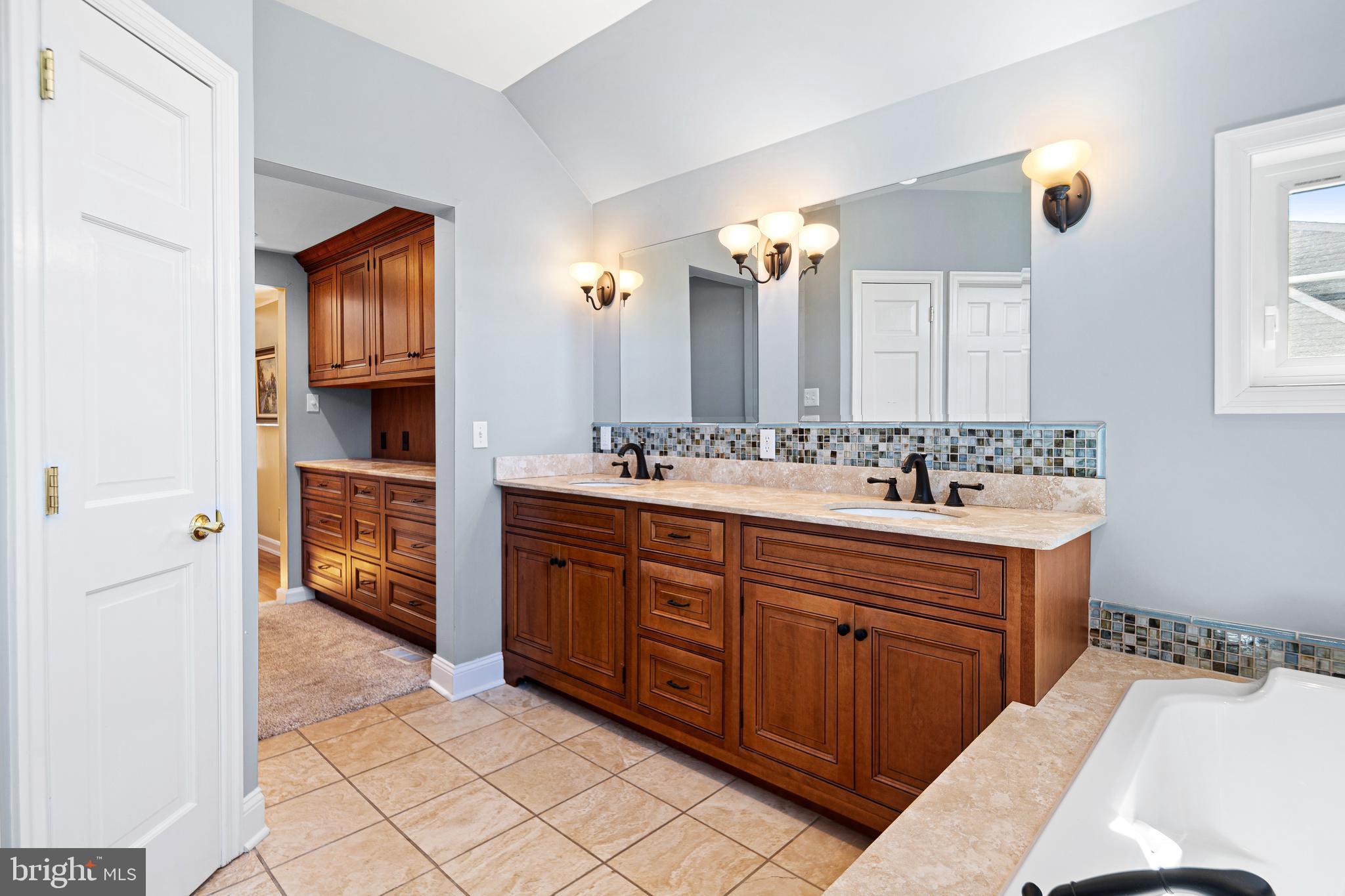 STRAFFORD VILLAGE - Residential