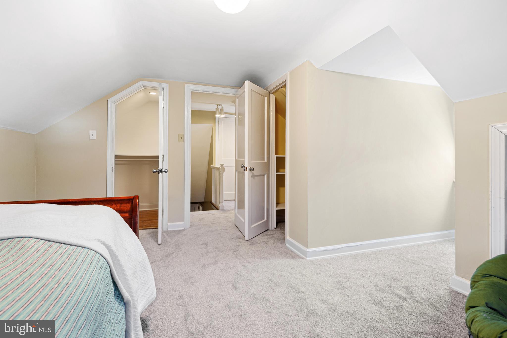 STRAFFORD VILLAGE - Residential