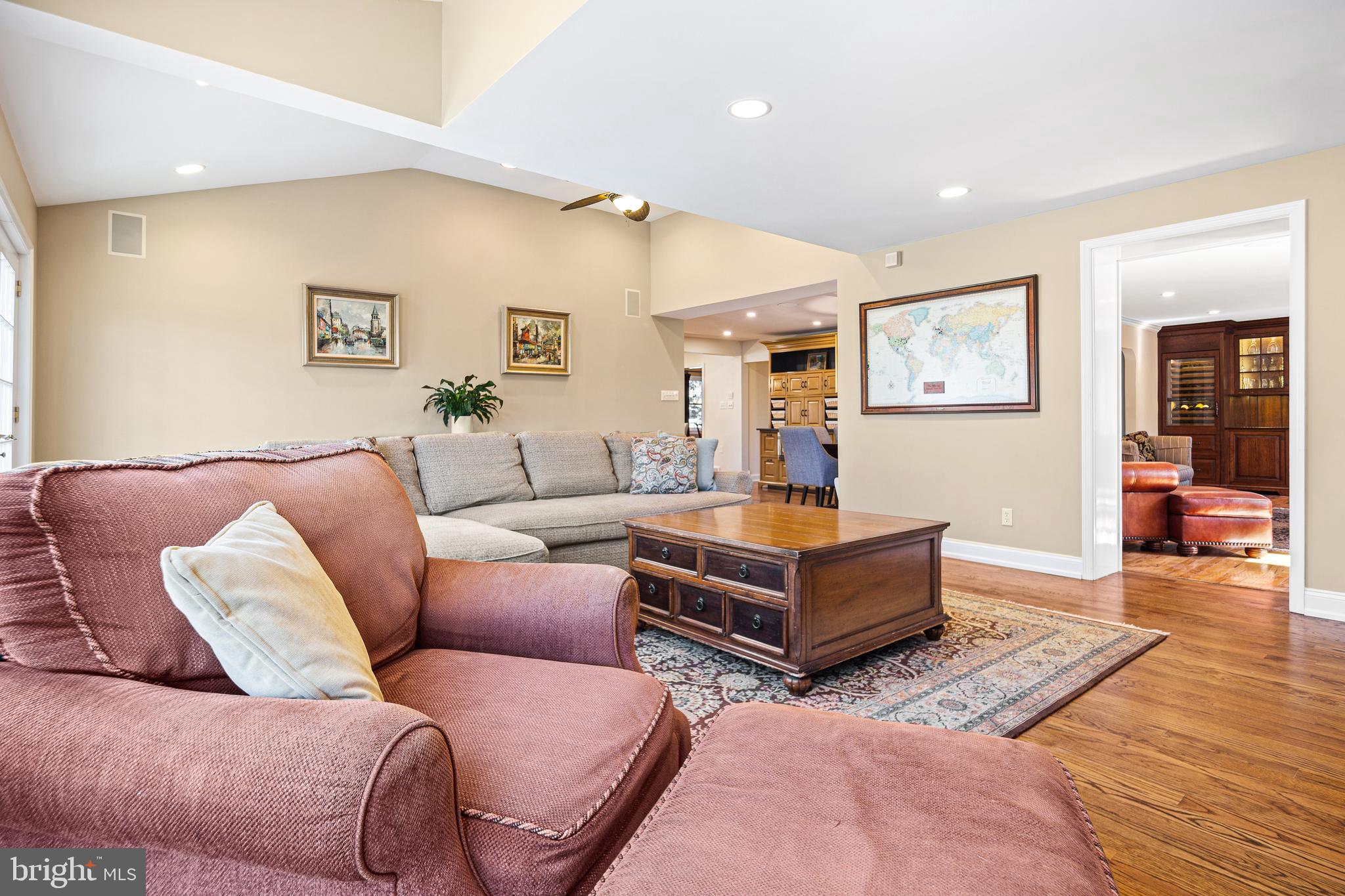 STRAFFORD VILLAGE - Residential