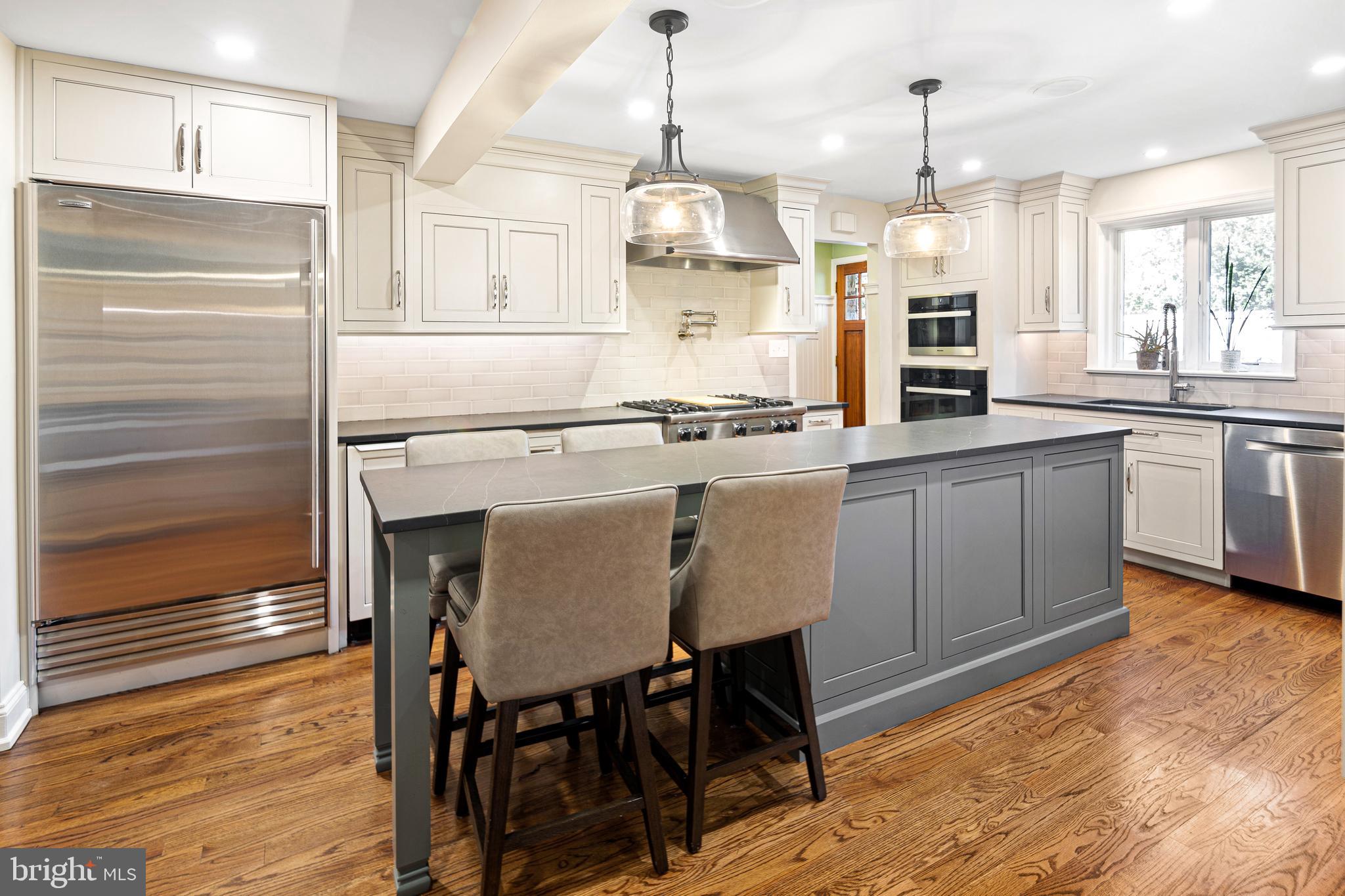 STRAFFORD VILLAGE - Residential