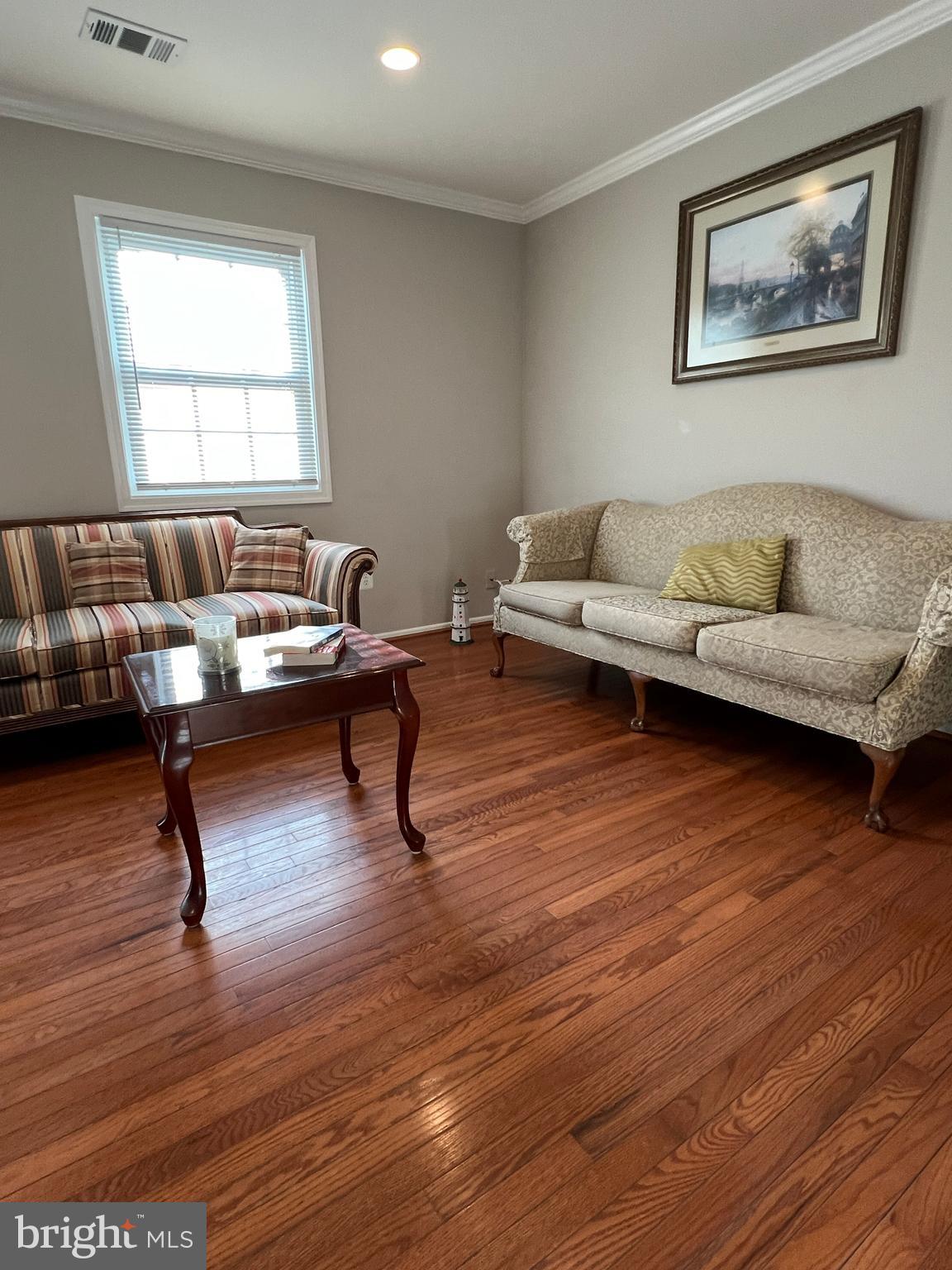 LAKE BRADDOCK - Residential Lease