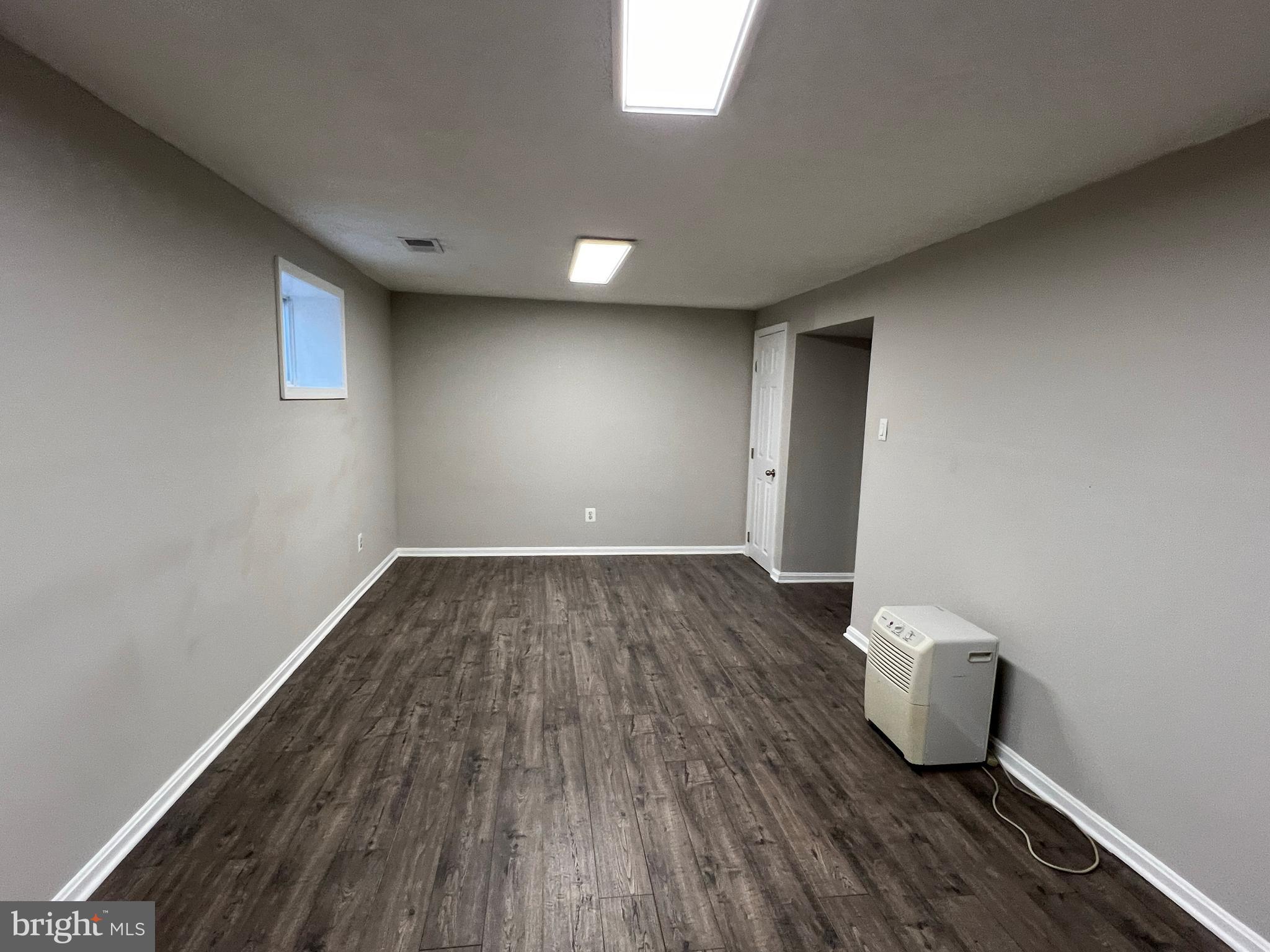 LAKE BRADDOCK - Residential Lease