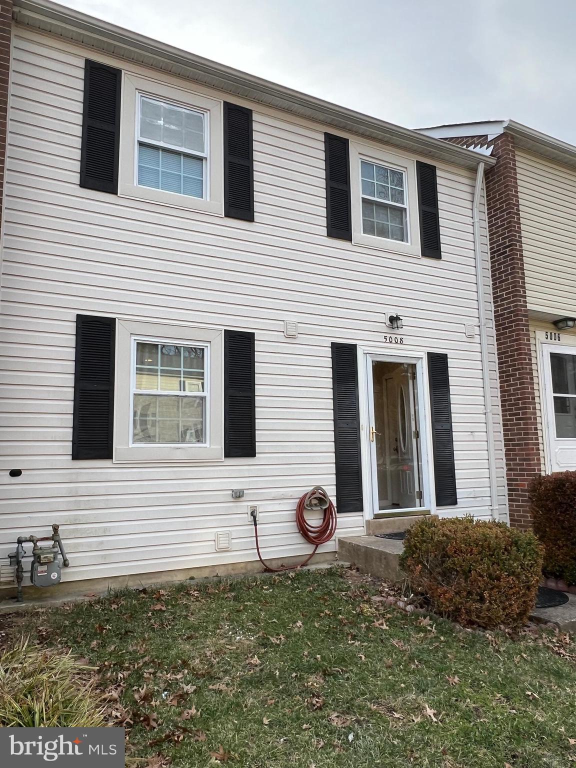 LAKE BRADDOCK - Residential Lease