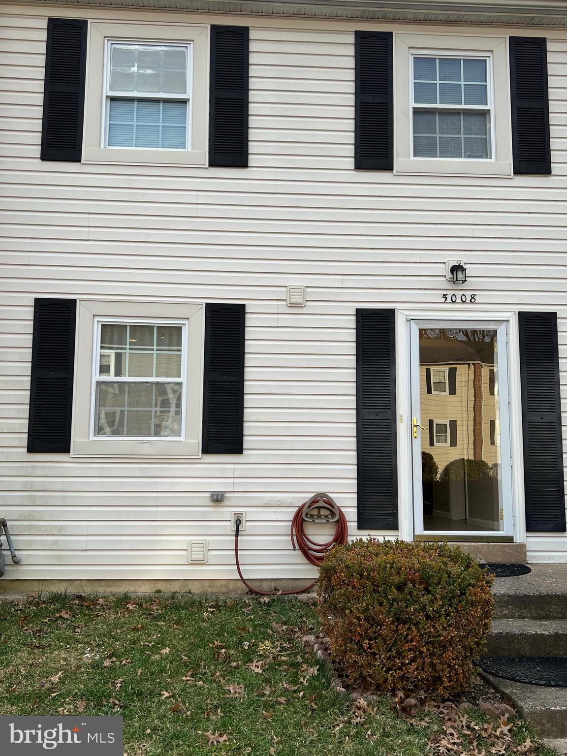 LAKE BRADDOCK - Residential Lease