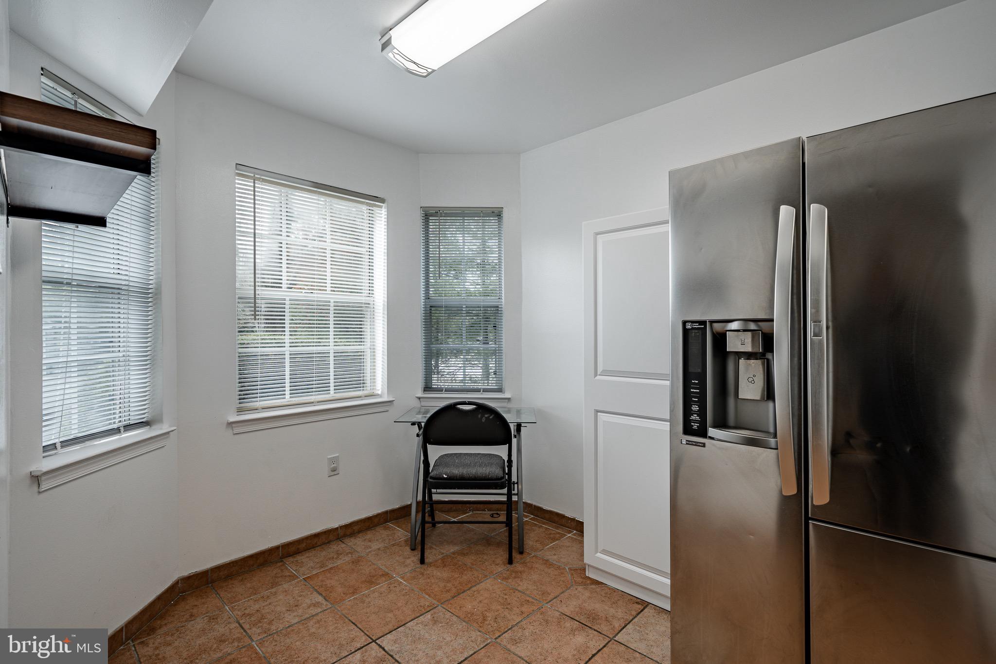 BEAVER COURT - Residential Lease