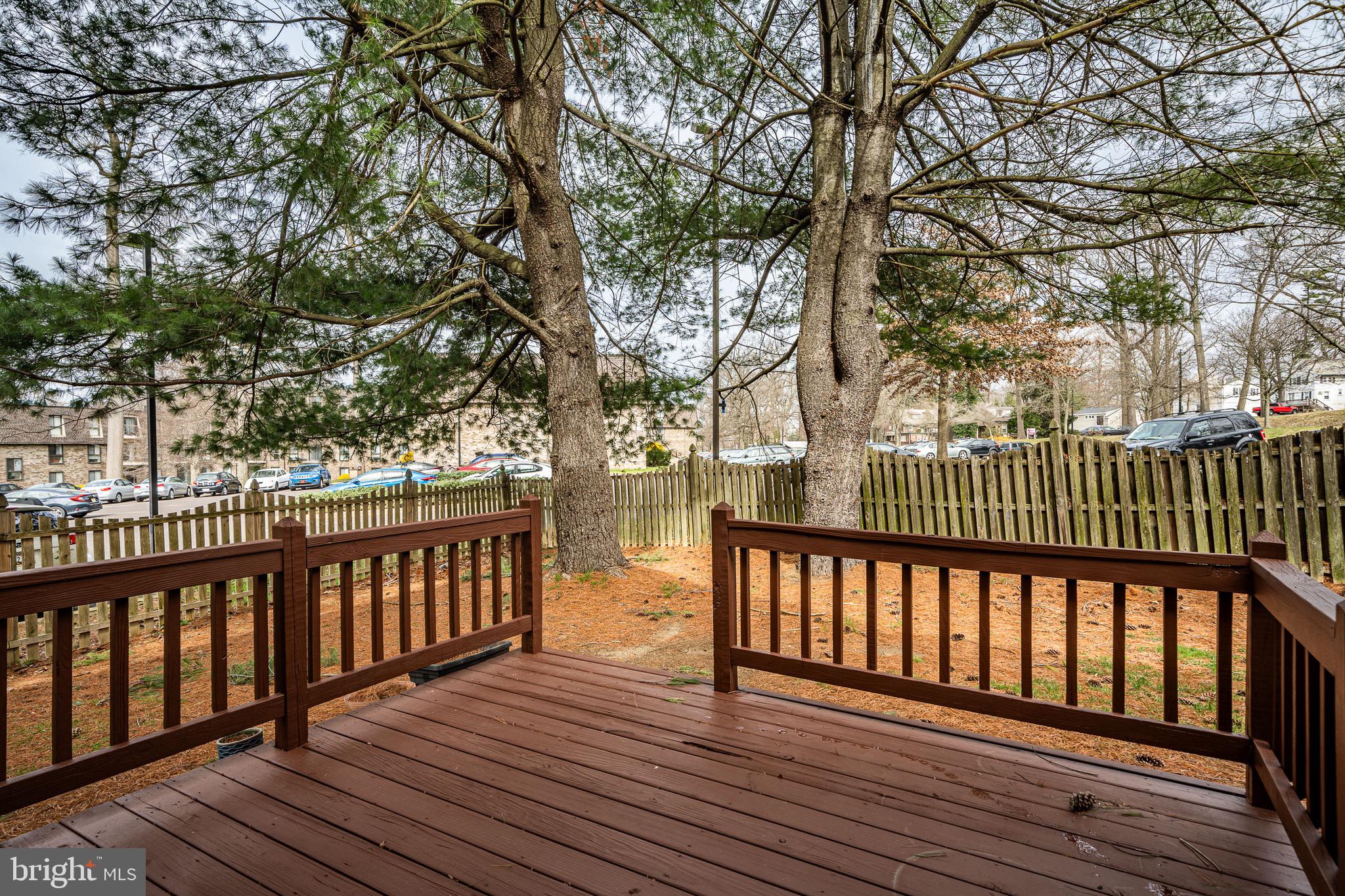 BEAVER COURT - Residential Lease