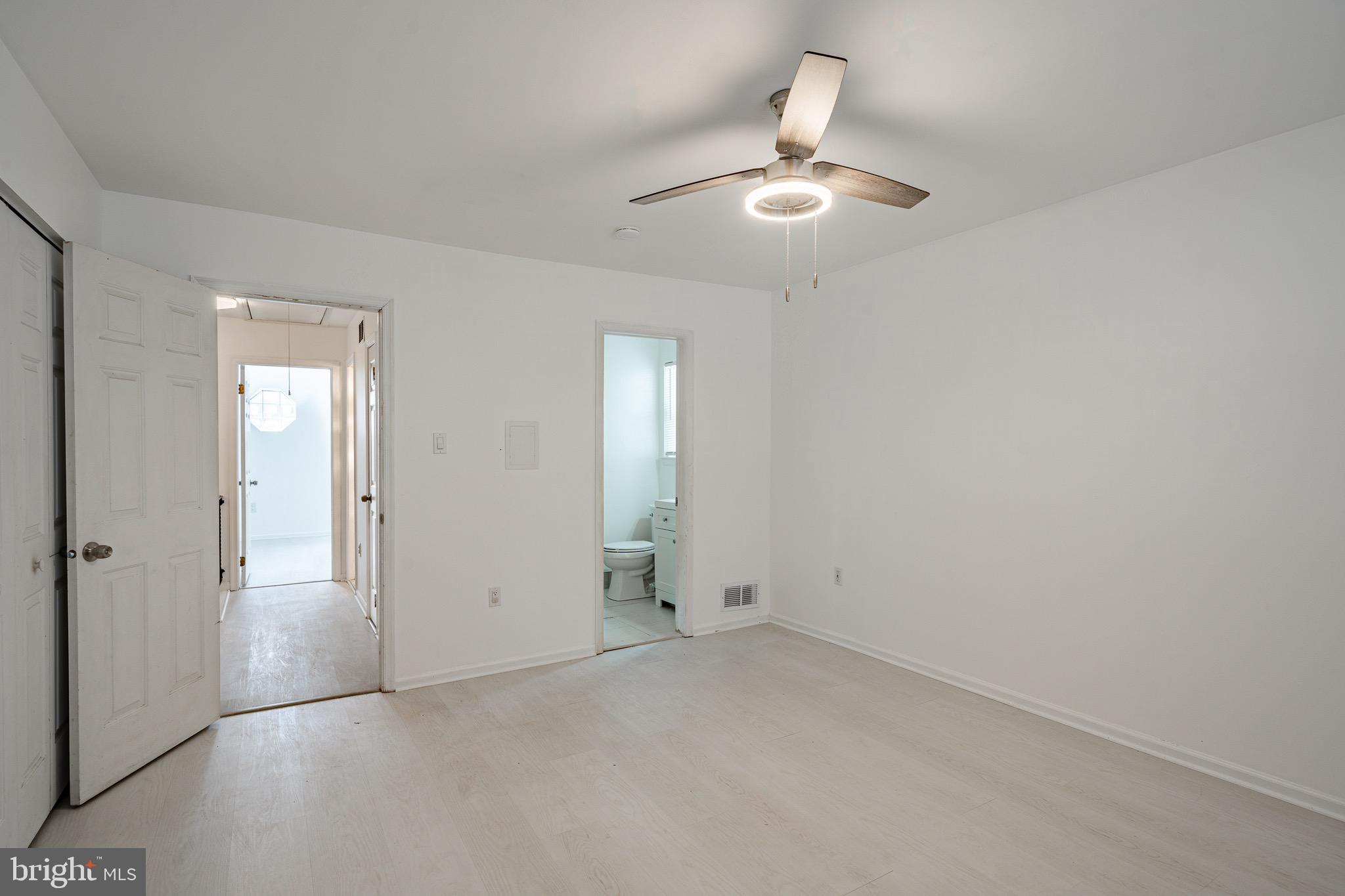 BEAVER COURT - Residential Lease