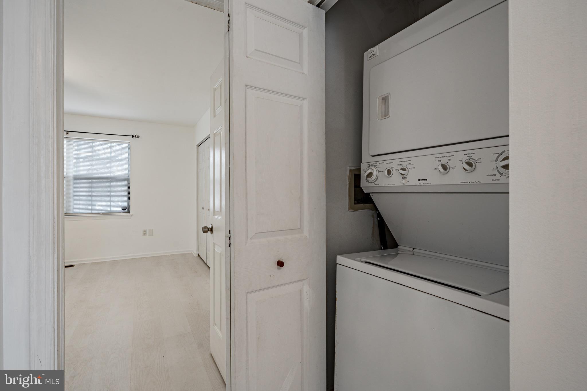 BEAVER COURT - Residential Lease