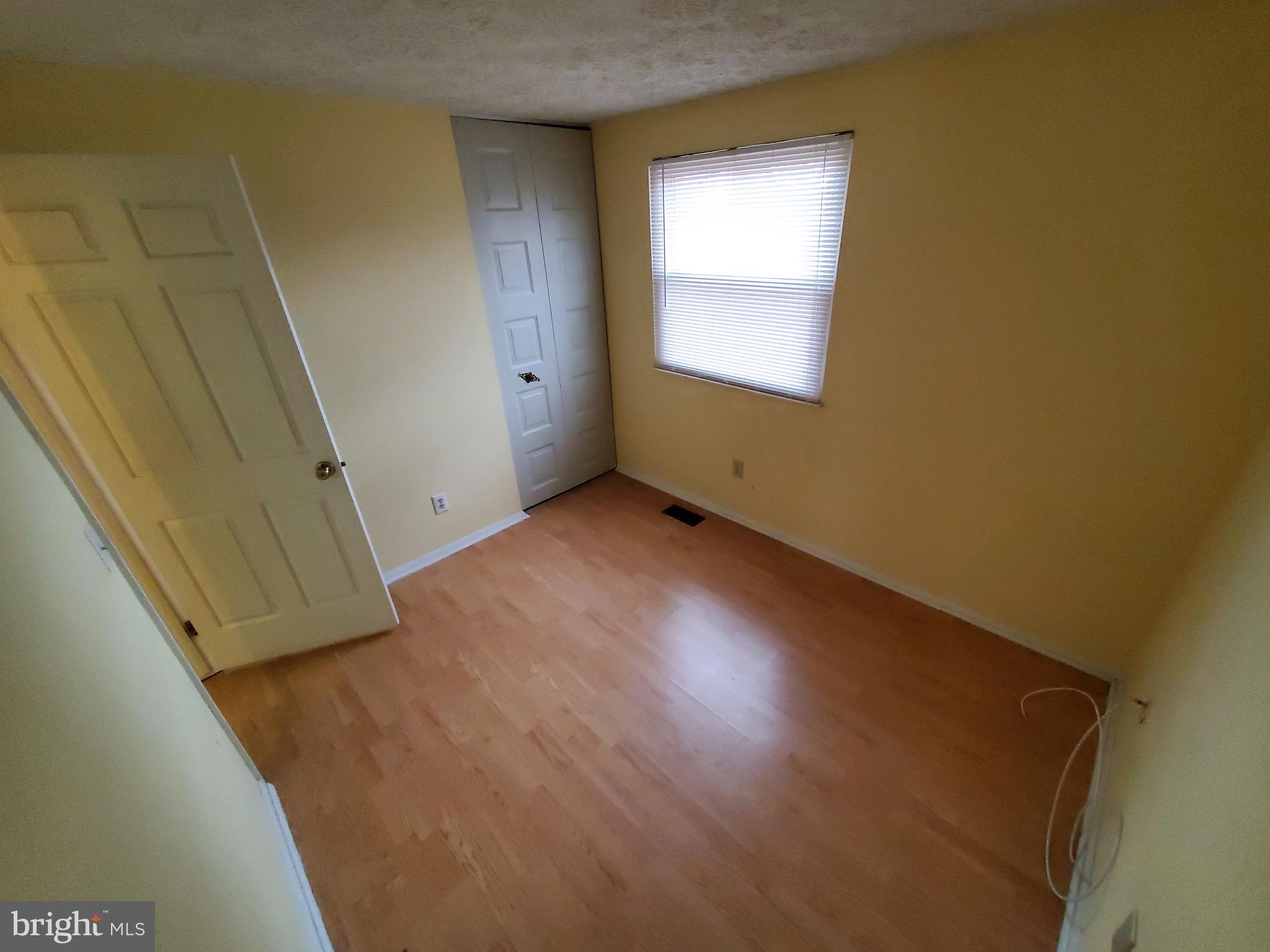 FOUNTAIN ROCK MANOR - Residential Lease