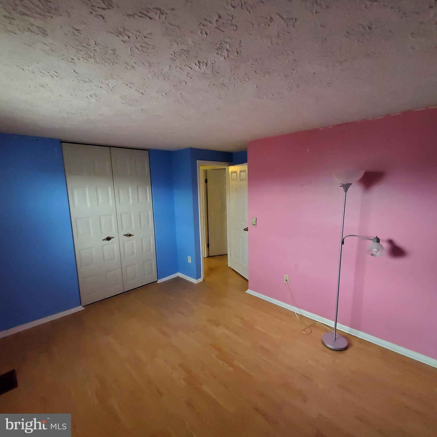 FOUNTAIN ROCK MANOR - Residential Lease