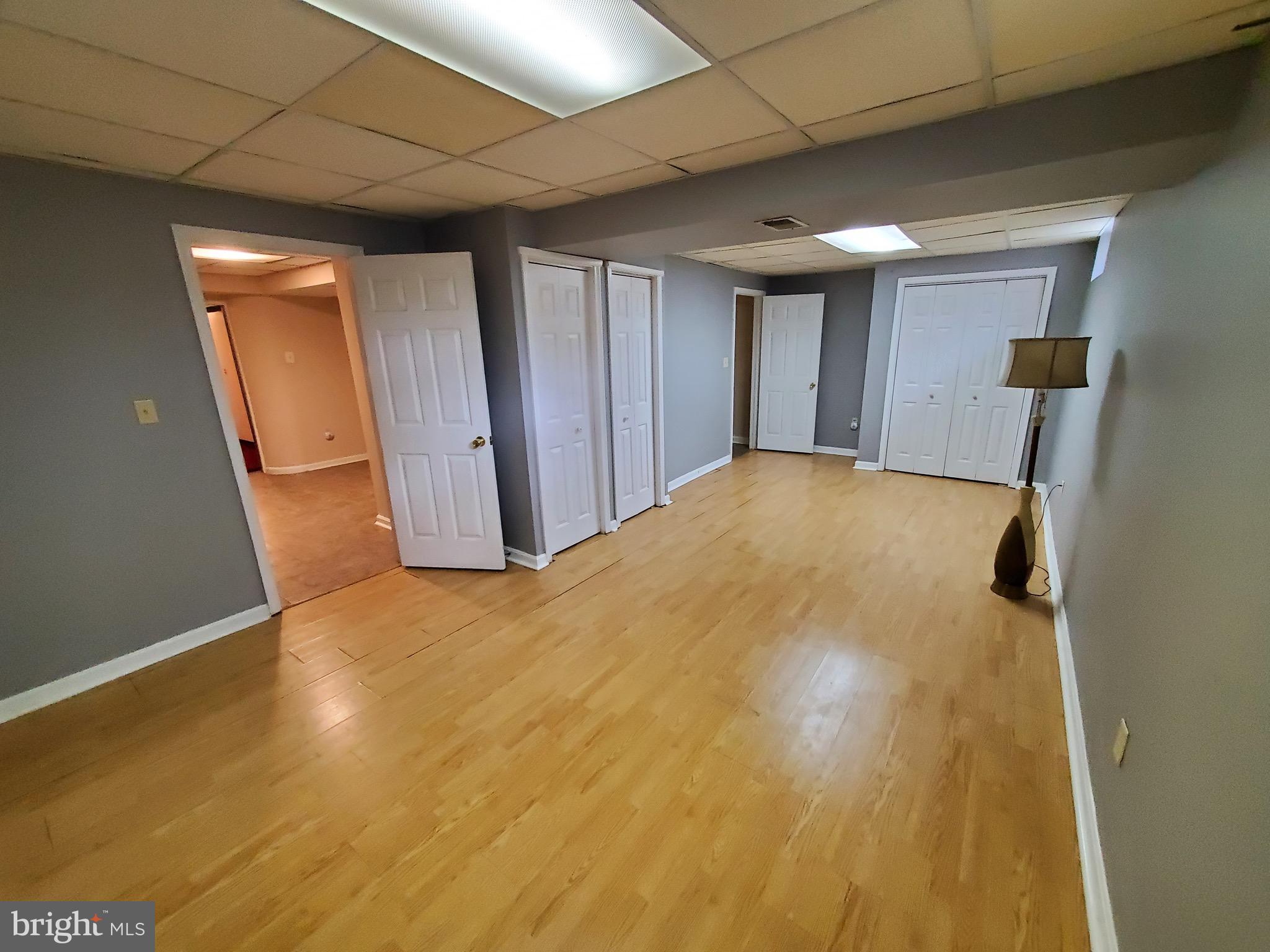 FOUNTAIN ROCK MANOR - Residential Lease