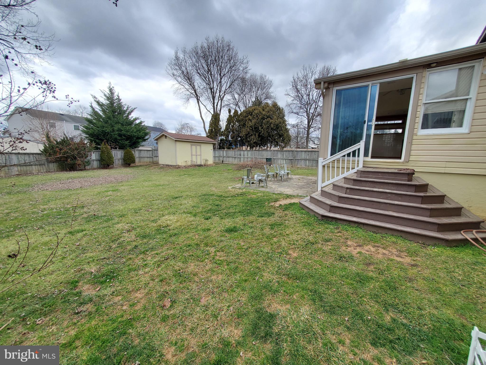 FOUNTAIN ROCK MANOR - Residential Lease