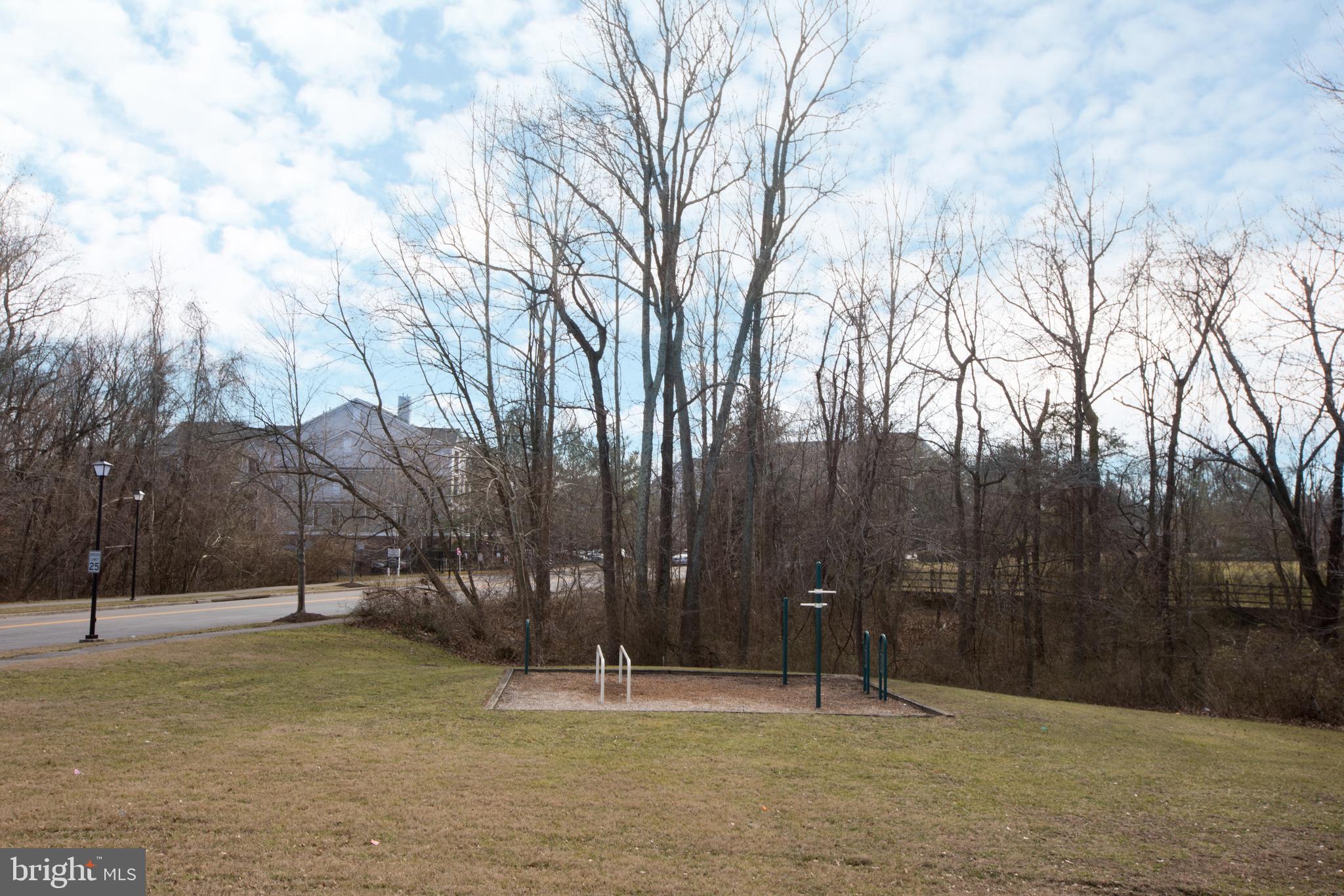 COVINGTON - Residential