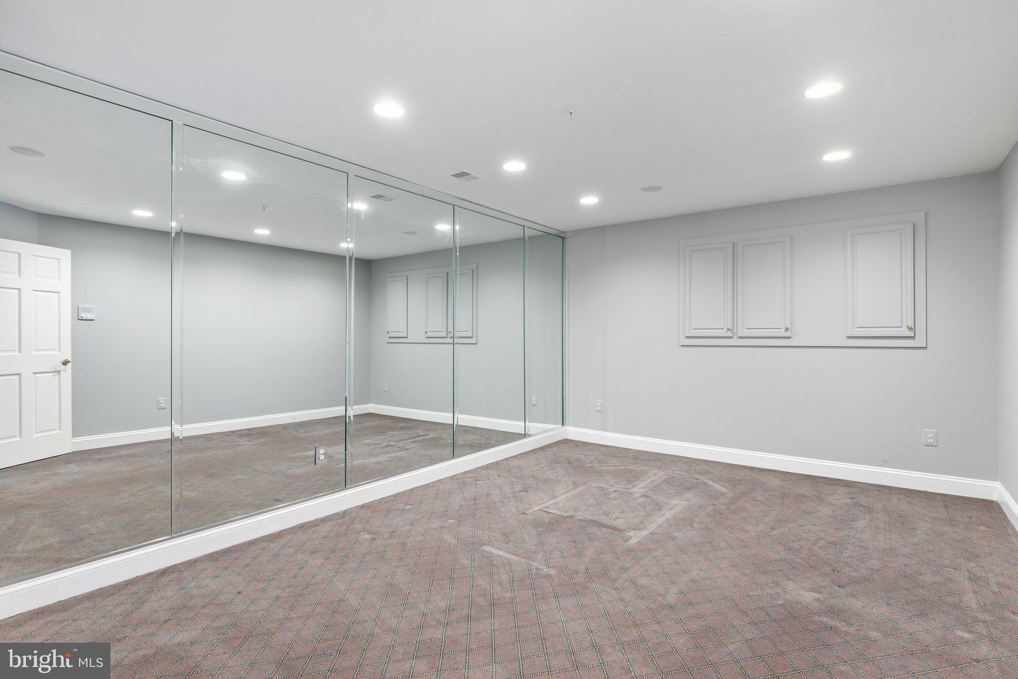 WICKENS HUNT - Residential