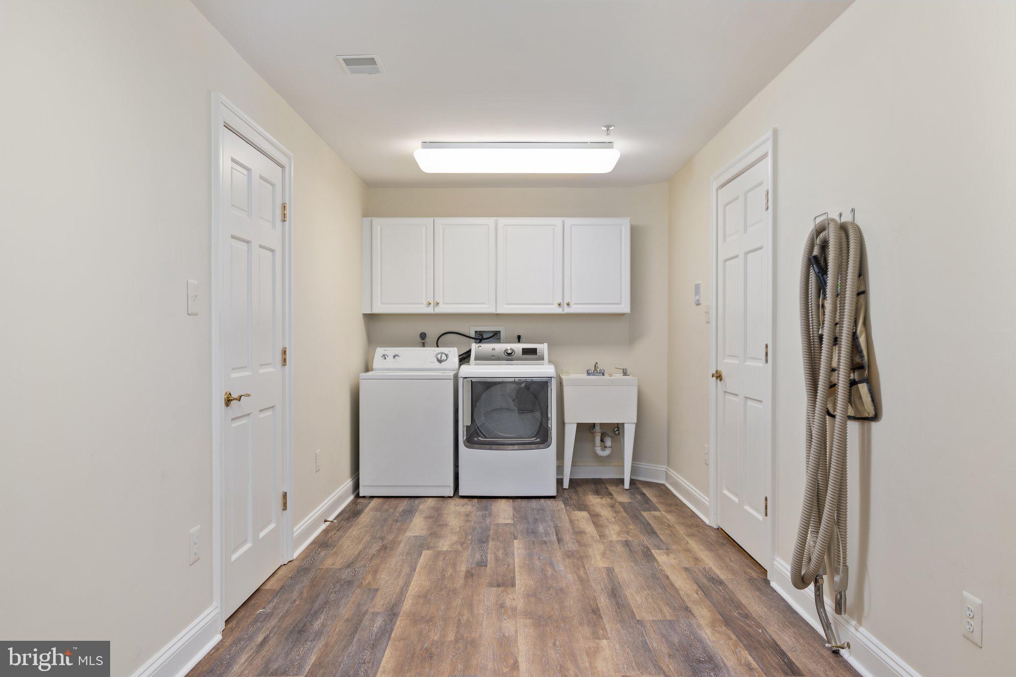 WICKENS HUNT - Residential