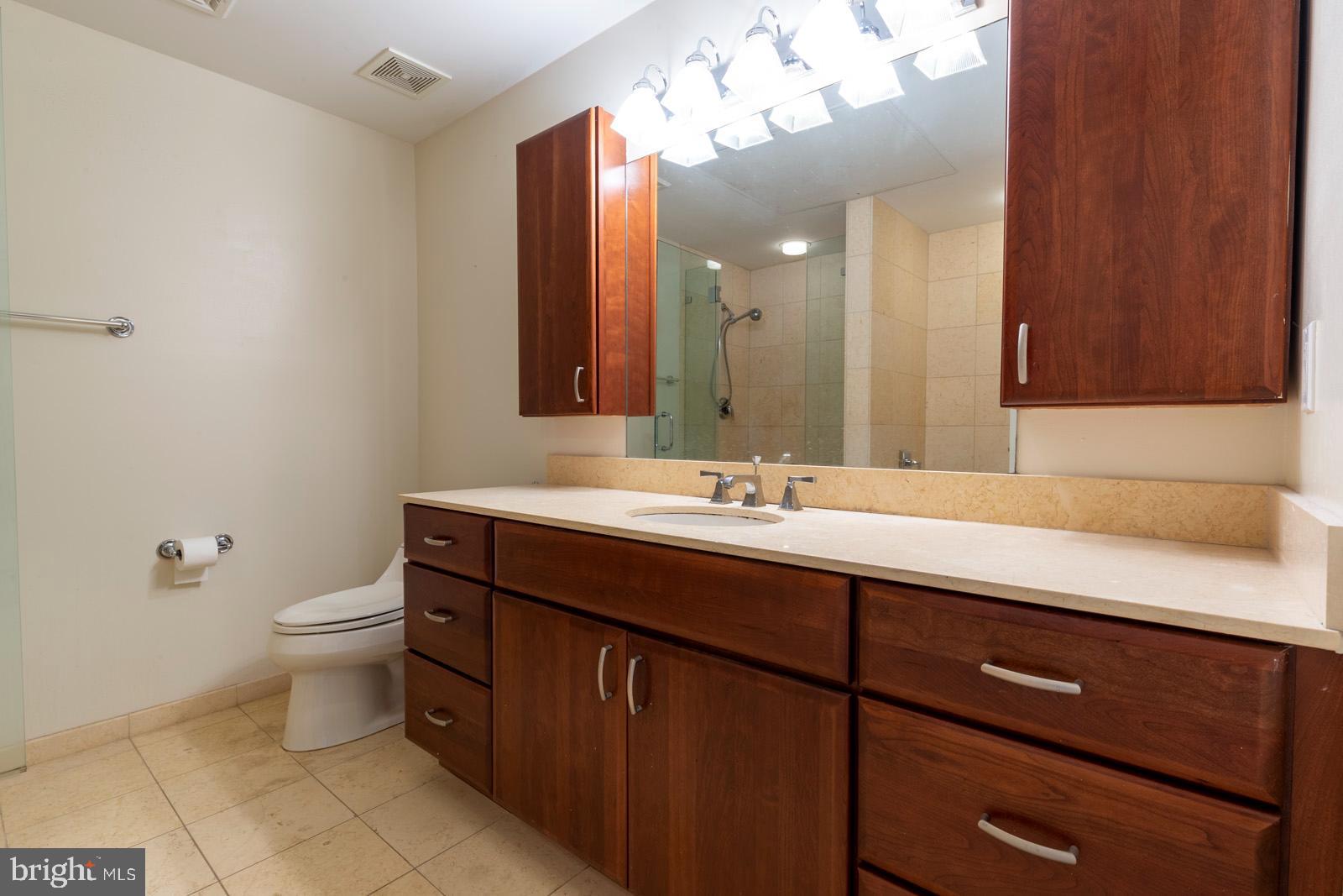 FITLER SQUARE - Residential Lease