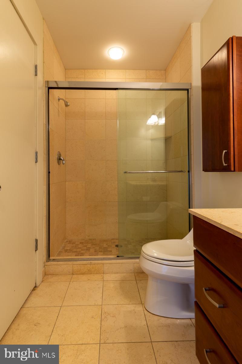 FITLER SQUARE - Residential Lease