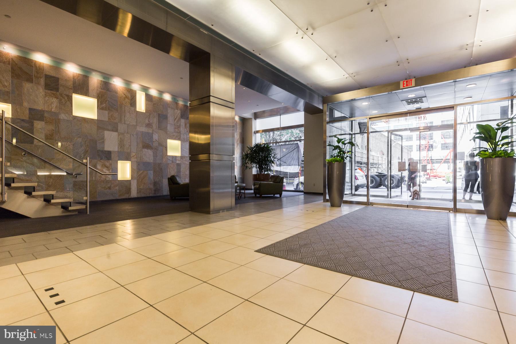 FITLER SQUARE - Residential Lease