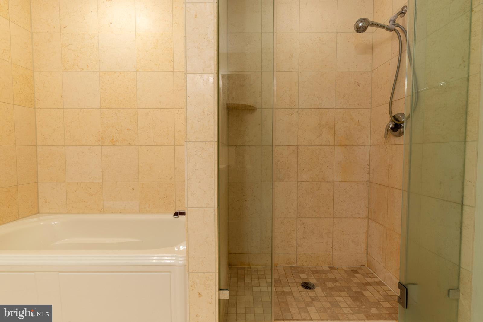 FITLER SQUARE - Residential Lease