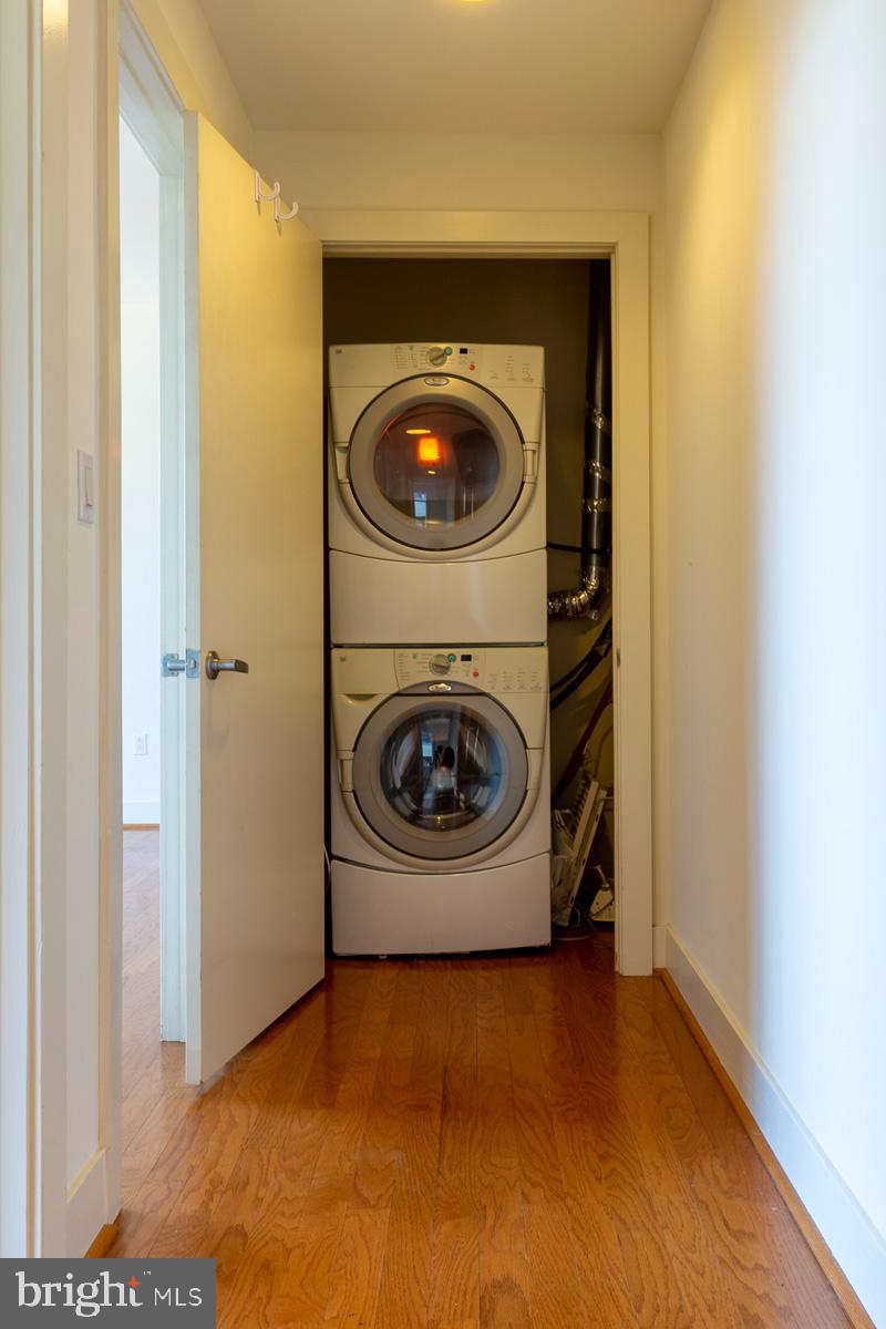 FITLER SQUARE - Residential Lease