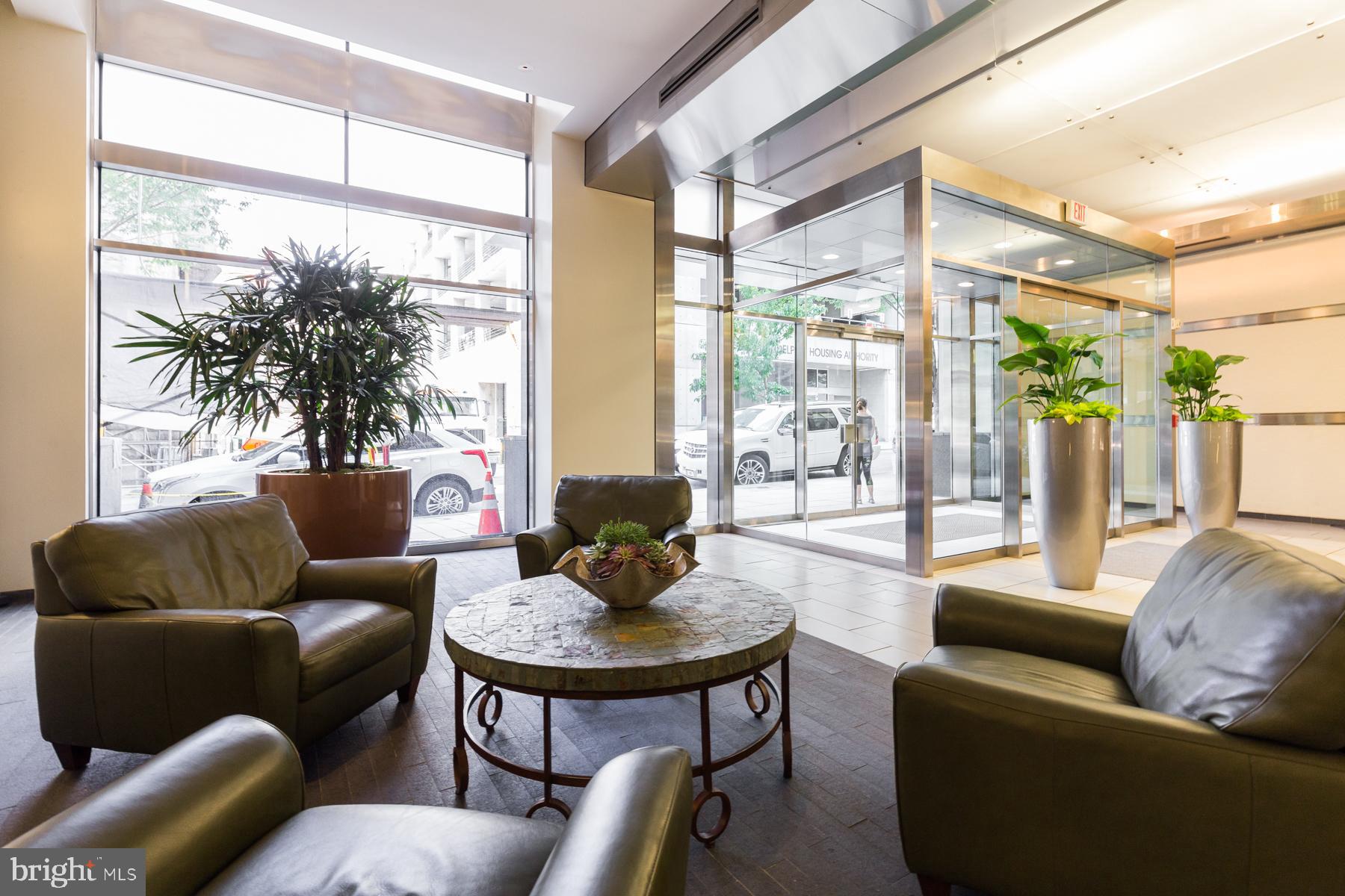 FITLER SQUARE - Residential Lease