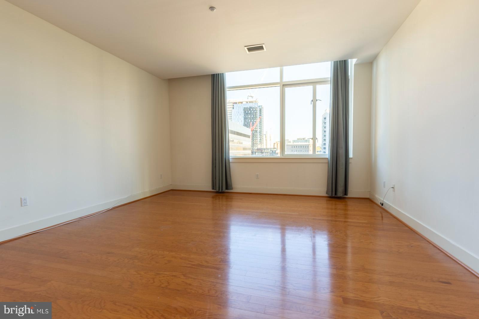 FITLER SQUARE - Residential Lease