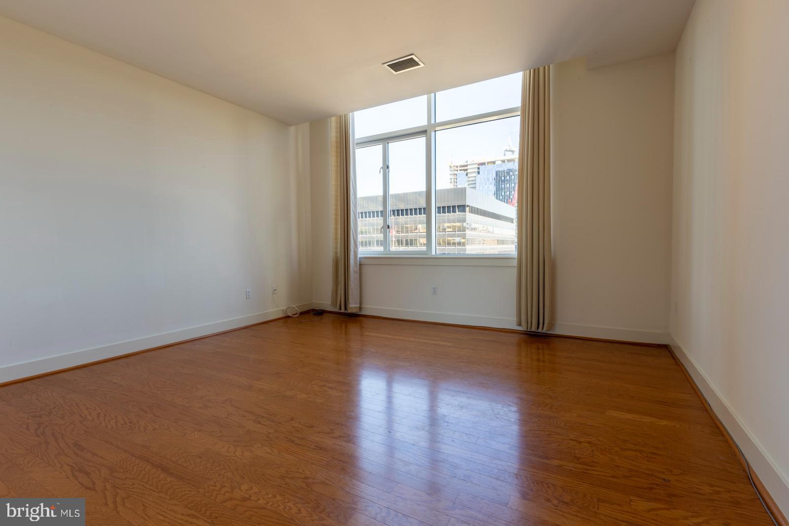 FITLER SQUARE - Residential Lease