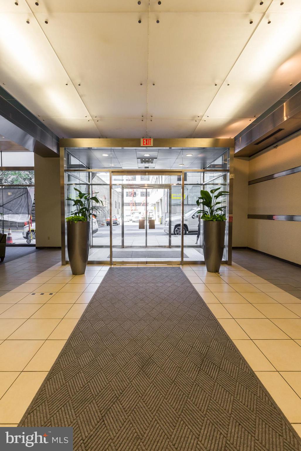 FITLER SQUARE - Residential Lease