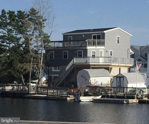 Homes For Sale - 27 Robert Drive<br/> MANAHAWKIN, NJ 08050