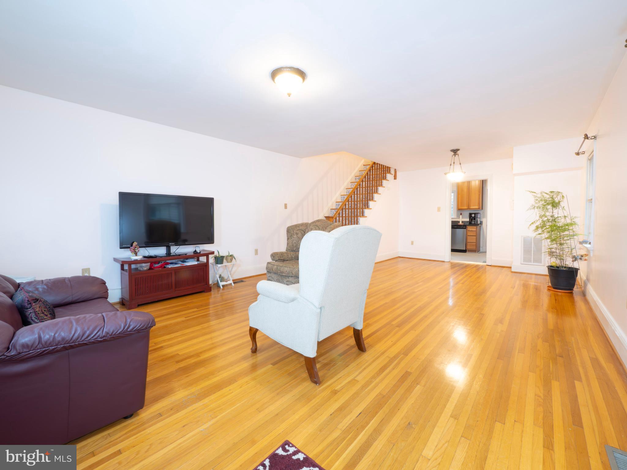 ORCHARD TERR/PLUMLY - Residential