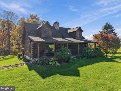 Photo of 132 Lime Kiln Drive, ANDREAS, PA 18211 (MLS # PASK2030208)