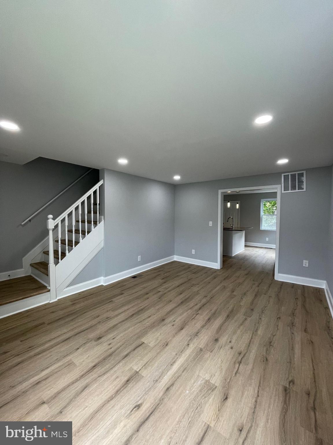 BELAIR-EDISON - Residential Lease