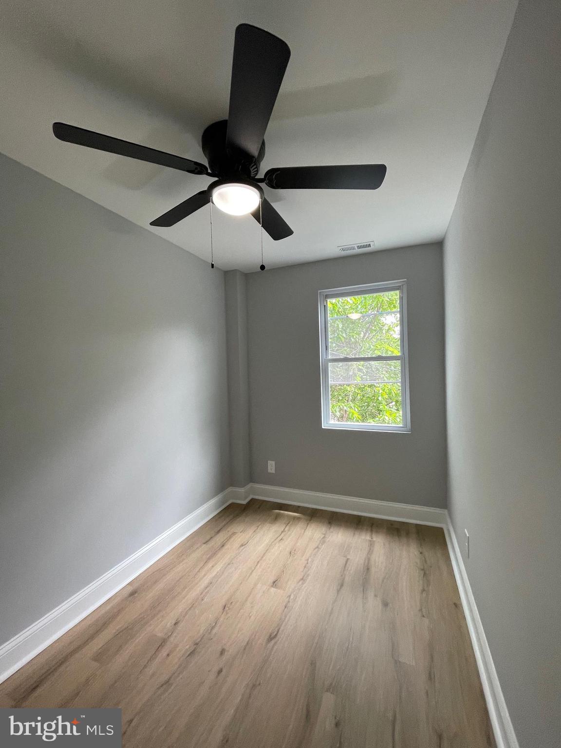 BELAIR-EDISON - Residential Lease