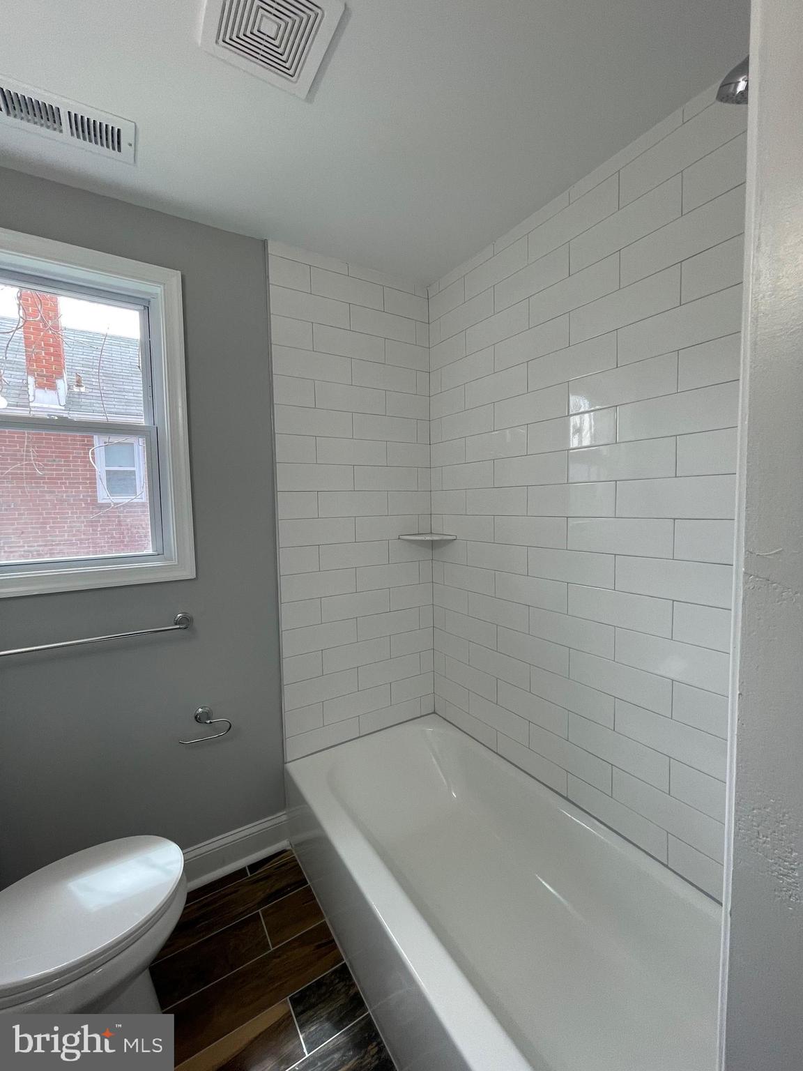 BELAIR-EDISON - Residential Lease