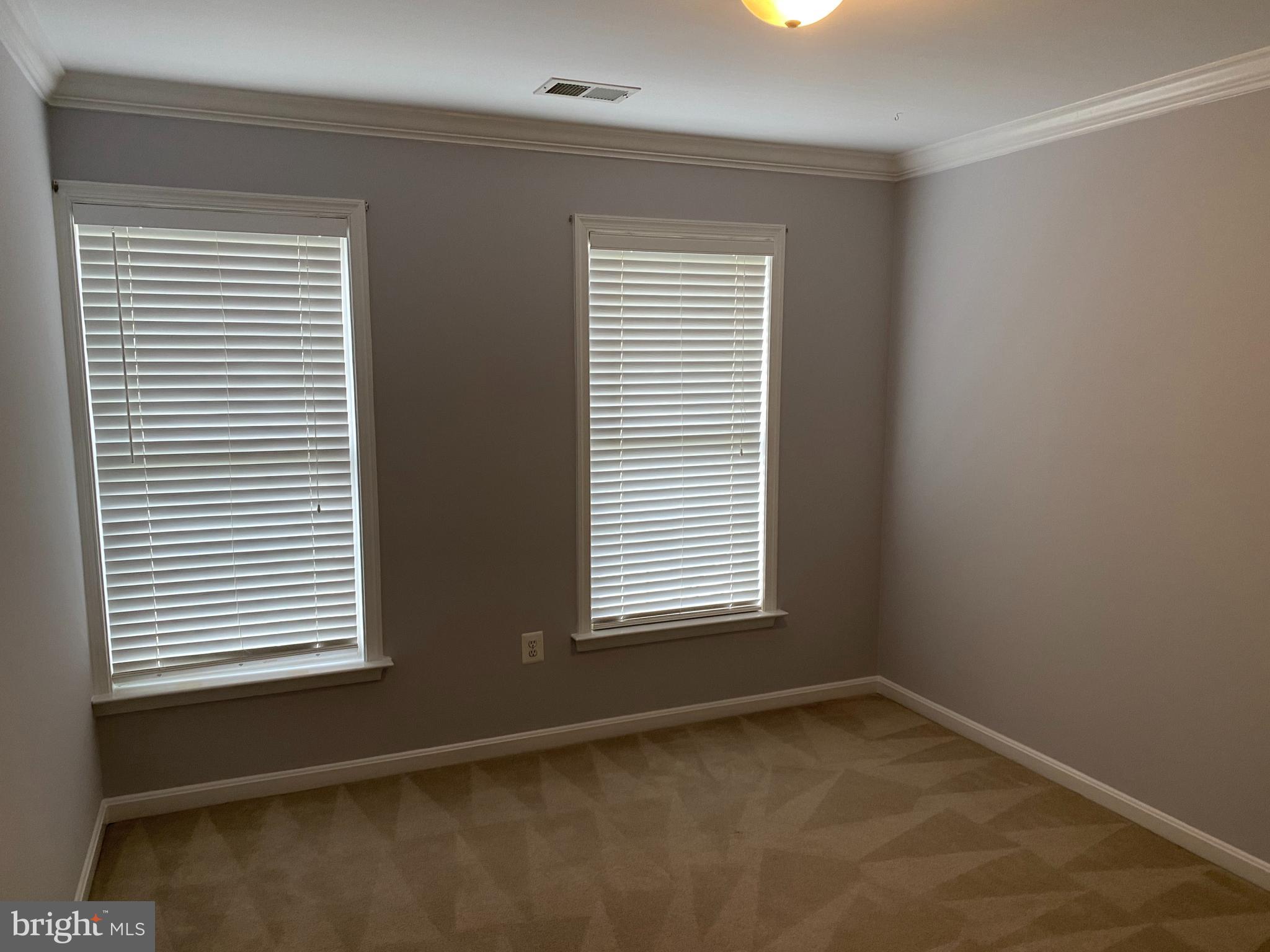 DEER VALLEY - Residential Lease