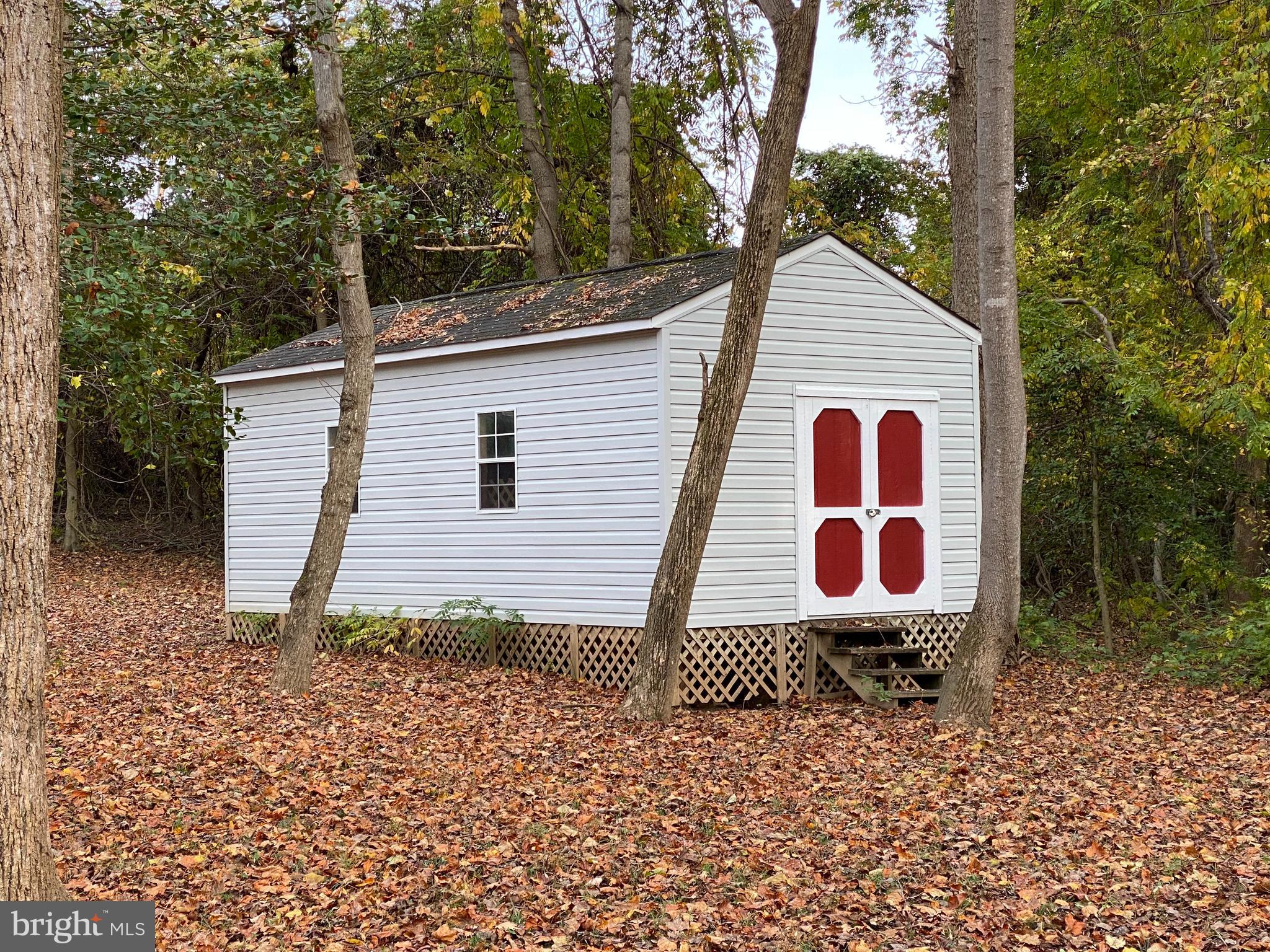 DEER VALLEY - Residential Lease